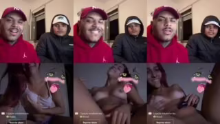 Meowriana live se masturbando